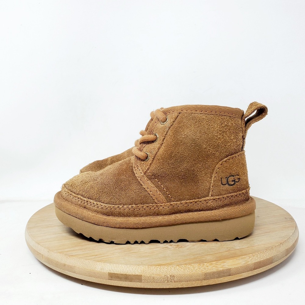 UGG Boots Kids 7 Neumel Brown Suede Shearling‎ Chukka Shoes Little Boy Toddler